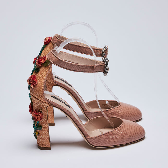 Excellent Pre-Loved Nude Textured Leather Floral Embroidered Round Toe Heels.(side)