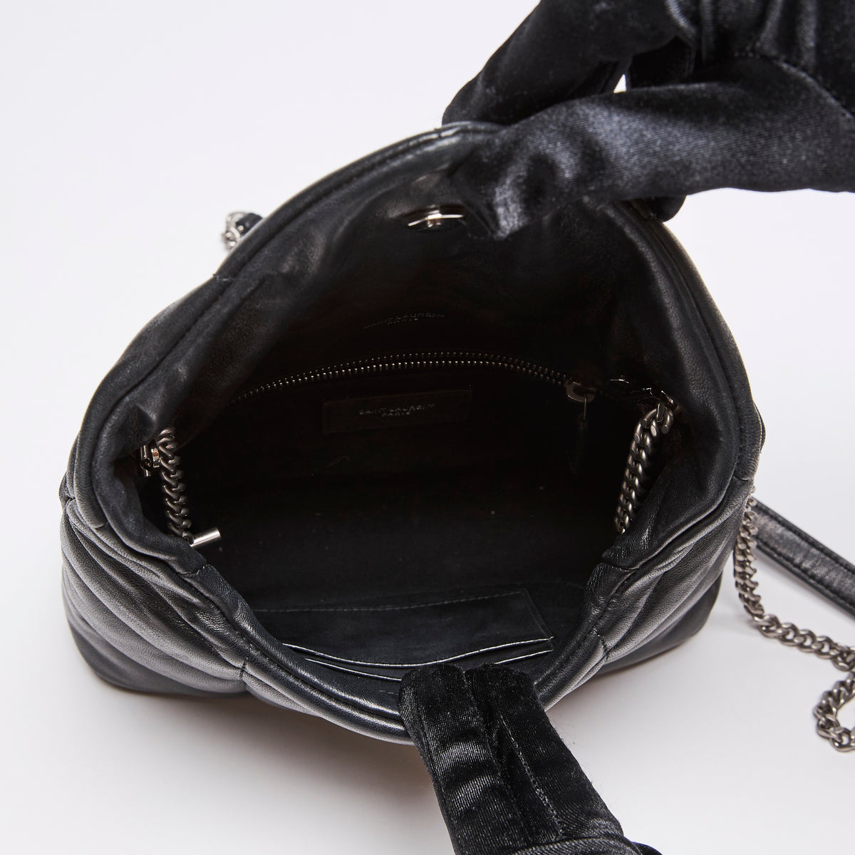 Saint Laurent Quilted Black Lambskin Loulou Chain Bag (Inerior)