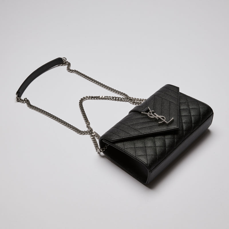 Excellent Pre-Loved Black Pebbled Leather Tri-Quilted Envelope Chain Bag.(front)